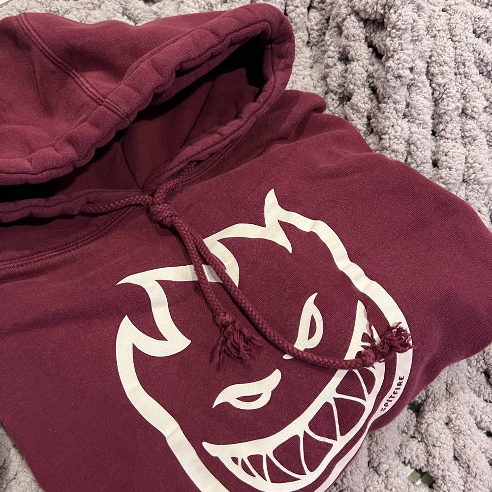 spit fire crop maroon hoodie